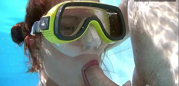  Hardcore blowjob underwater Minnie Manga